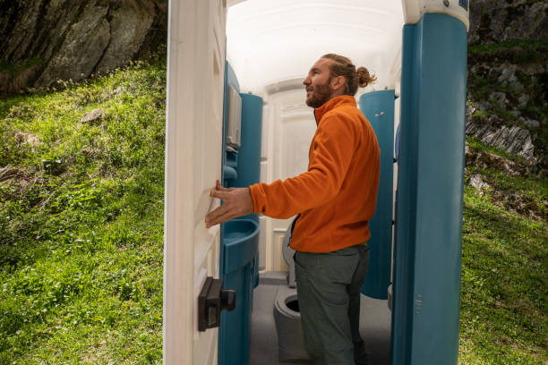 Portable bathroom rental in Rochester, IL